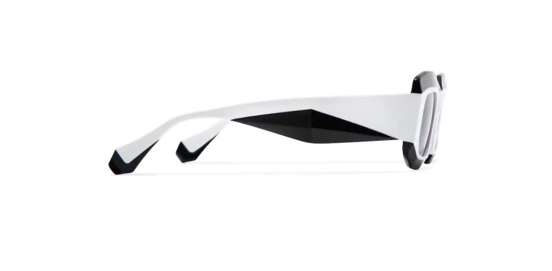 Okulary przeciwsłoneczne GIGI Studios 6877/9 CHESS