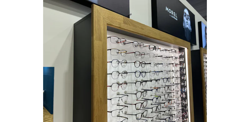 Gablota na okulary duża z podświetleniem LED